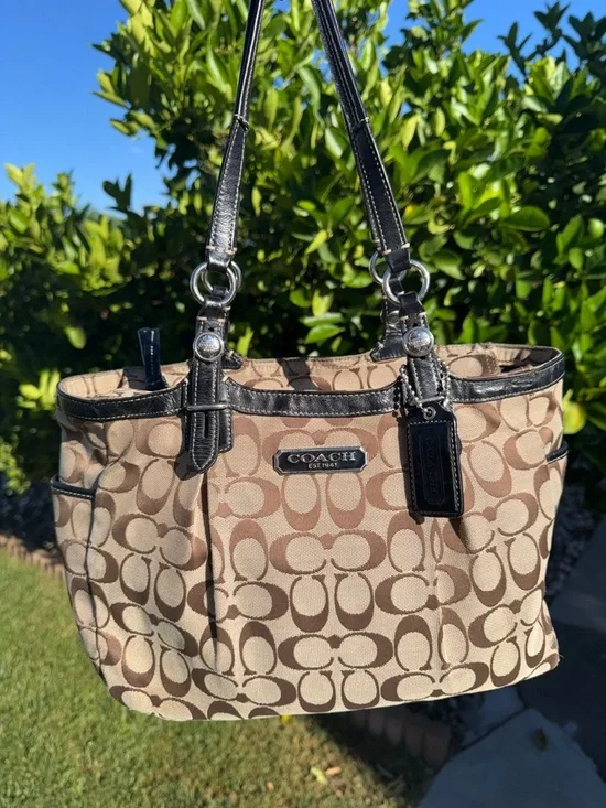 COACH VTG Signature Gallery East-West Y2K Tan Canvas Leather Tote Shoulder Bag - Picture 10 of 17